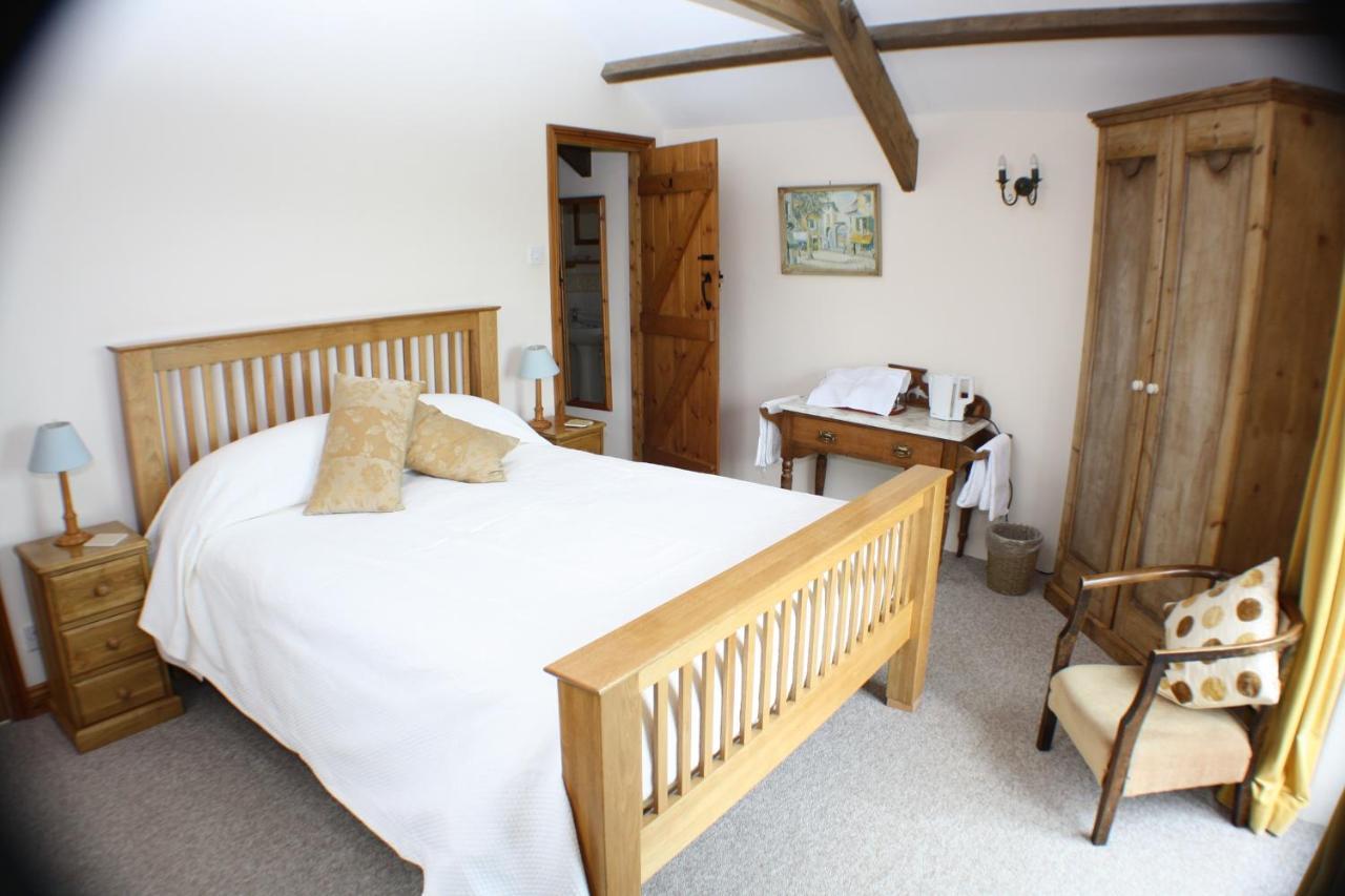 Lower Tresmorn Farmhouse Crackington Haven 외부 사진